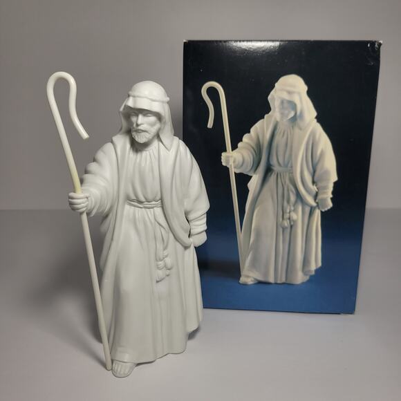 Avon Nativity Collectibles: THE SHEPERD Porcelain Christmas Figurine 1983 - Picture 1 of 4